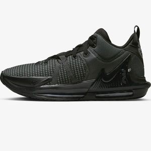 Brand New LeBron Witness 7 Basketball Shoes